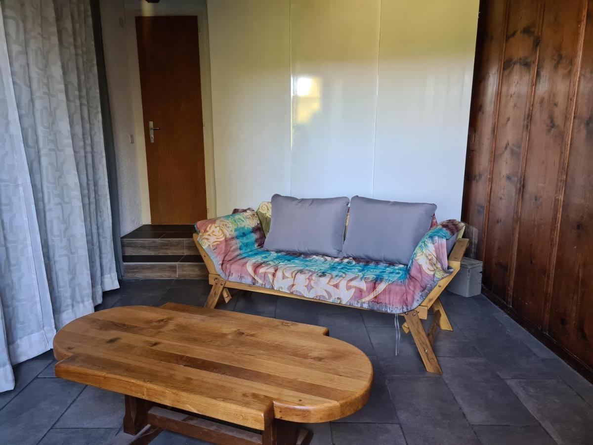 Ferme O'Cles Apartment Le Peuchapatte Exterior photo